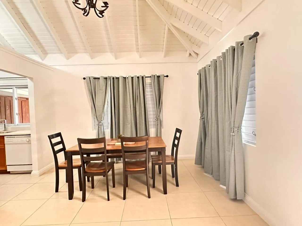Aparthotel Jamnick Vacation Rentals - Richmond, St Ann, Jamaica
