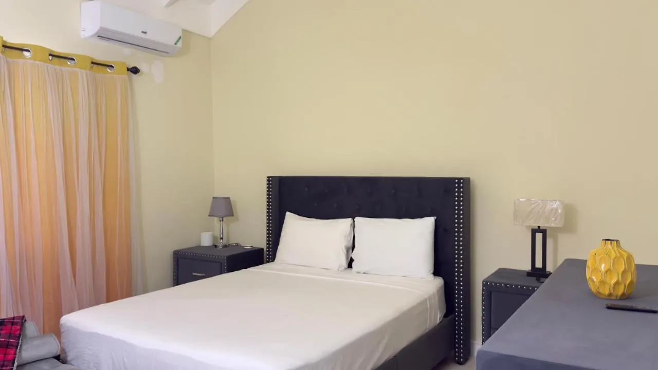 Jamnick Vacation Rentals - Richmond, St Ann, Jamaica Aparthotel